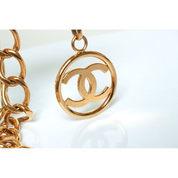Chanel, gold plated metal 93 belt - necklace with cc logo main image 4